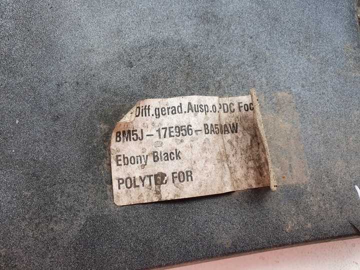 фото №11, Спойлер бампера зад ford focus mk3 st 10-