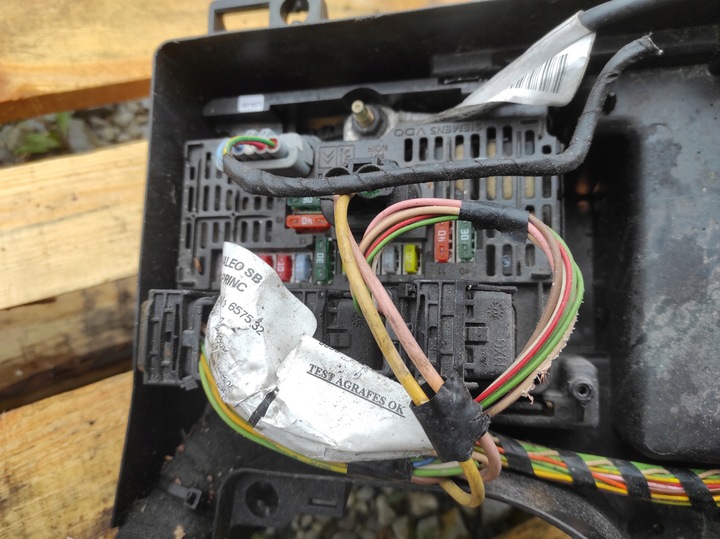 фото №7, Коробка запобіжників модуль bsm l04 citroen peugeot 9661682780