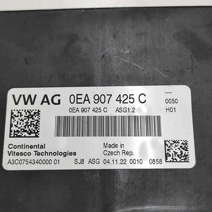 фото №7, Компьютер двигателя audi q4 suv f4b 0ea907425c 28636451 125kw 2023