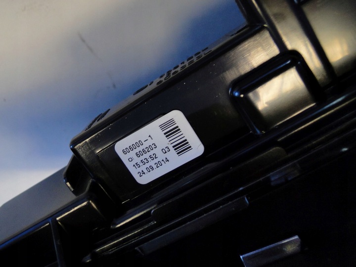 фото №12, Mercedes b w242 242 решётка левая хром led датчик