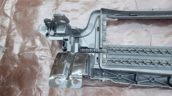 фото №10, Volvo xc60 ii ролета жалюзі впуск кермо повітря // 4589