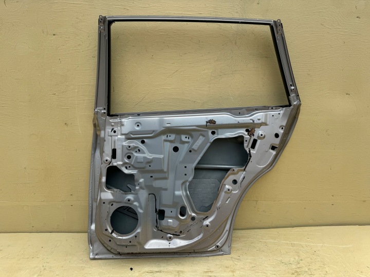 фото №15, Subaru outback iv 4 універсал 09-14r двері праві задні праве зад