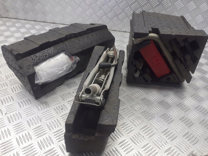 фото №1, Набор колёса запасного audi a2 1.4