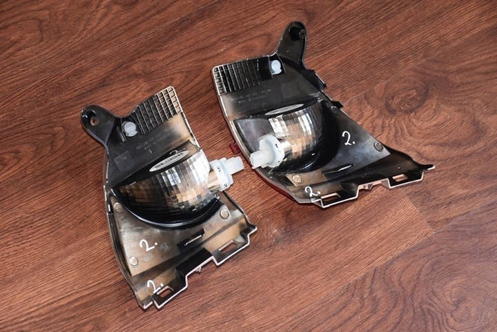 фото №14, Лампа бампера заднего комплект c3 aircross rok2021