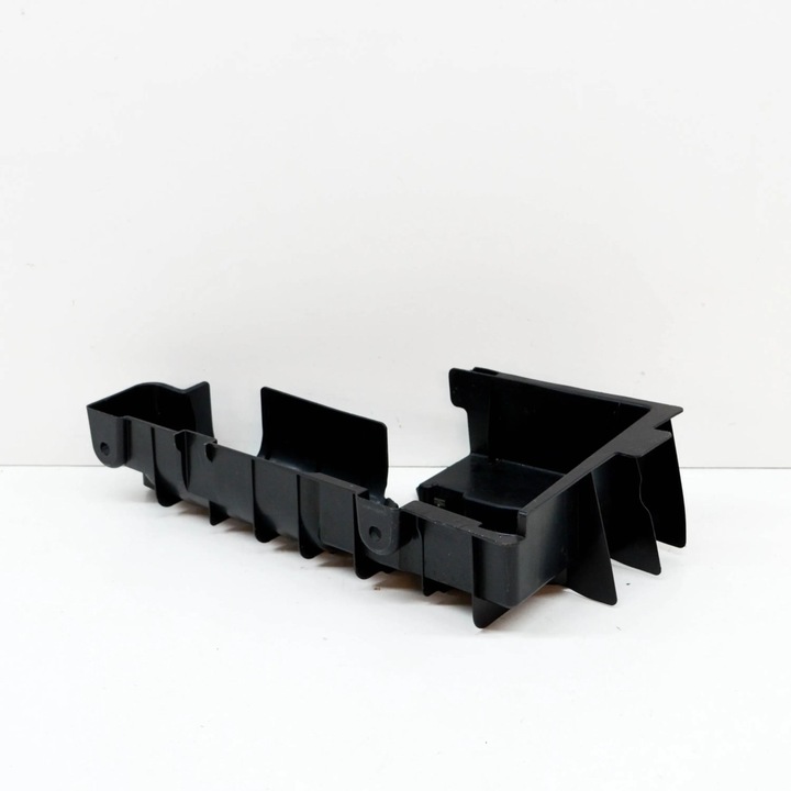 фото №5, Mercedes-benz c w205 2016 защита задняя туннеля среднего