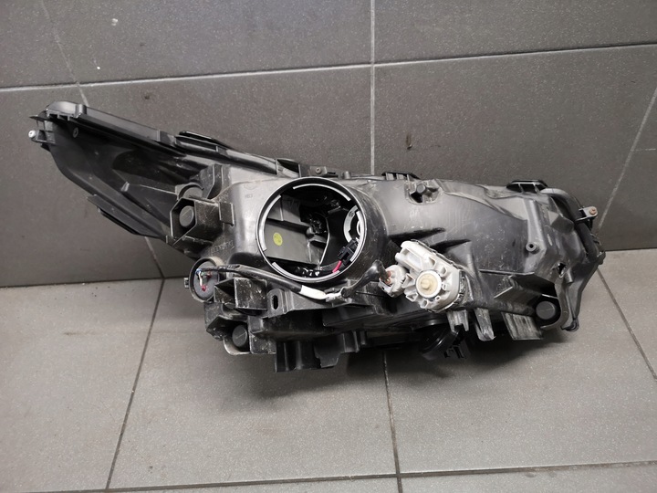 фото №11, Лампа лівий перед lexus nx200t європа