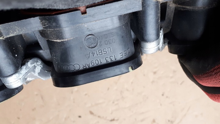 фото №8, A6 c7 4g a7 колектор впускний  ліве 3.0 tfsi s4 b8 s5