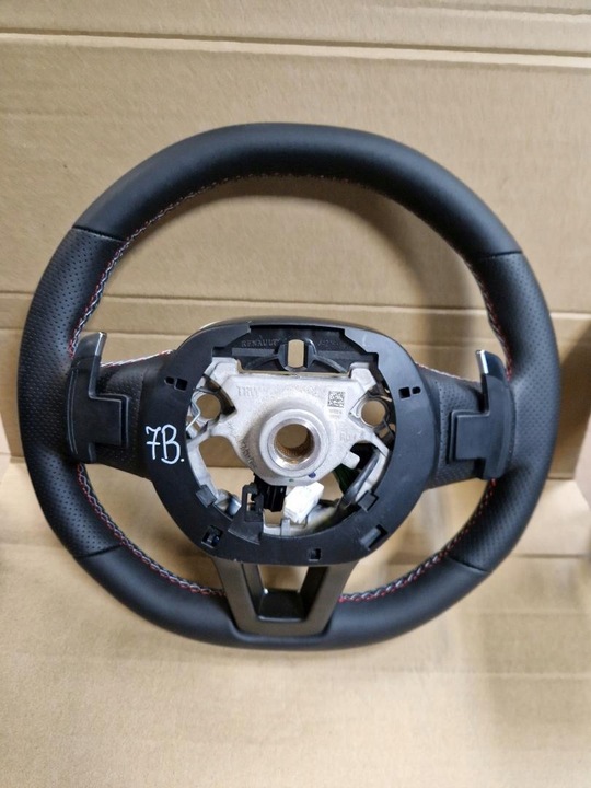 фото №10, Кермо червона синя nić clio v пелюстки