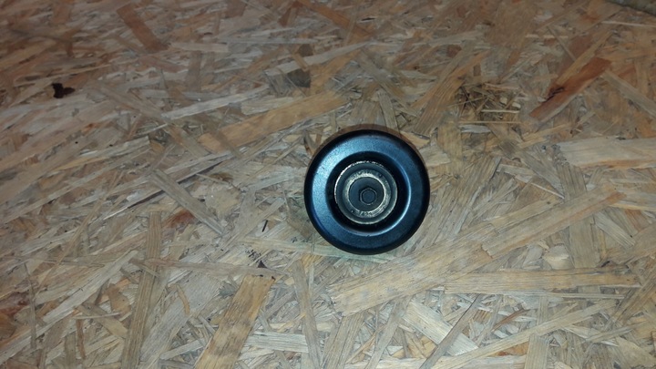 фото №1, Ford mondeo mk iii 1,8 16v ролик колесо пасове