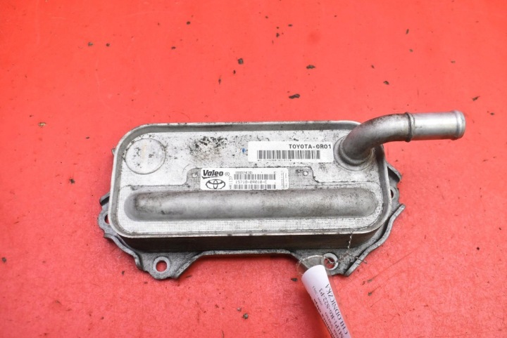 фото №5, Радиатор масла 15710-0r010-c toyota verso 1 i 2.0 d-4d 128km 09-13