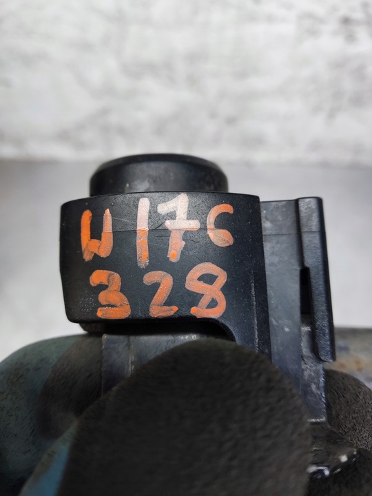 фото №6, Mercedes a клас w176 замок капота a2468700558 a2468800460