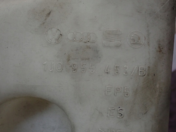фото №7, Seat toledo ii 99-06 бачок склоомивача помпа датчик 1j0955453b