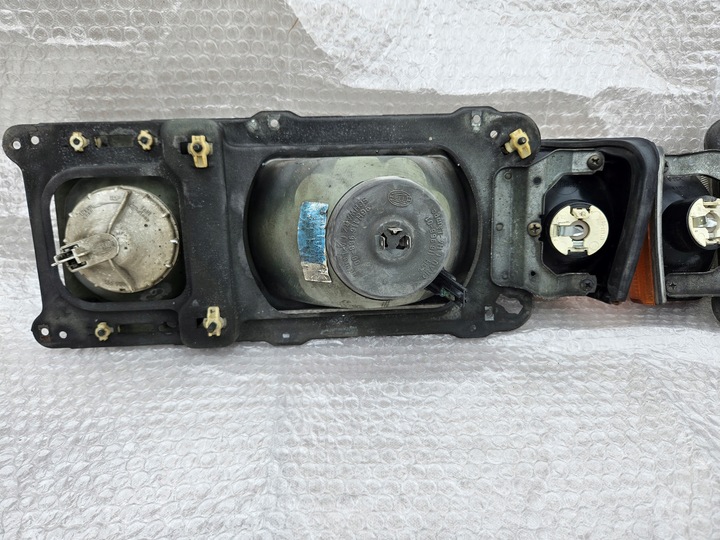 фото №8, Vw scirocco mk2 лампа левая правая 533941059c / 060c