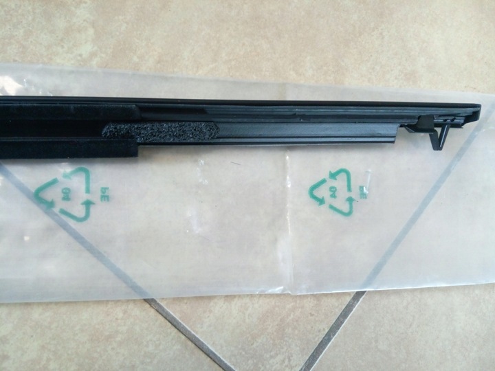 фото №10, Планка стёкла уплотнитель стекла toyota corolla e21 перед выбор новая оригинал.