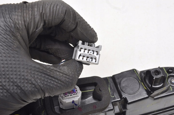 фото №8, Ford mustang mach-e лампа ліва задня w кришка багажника rj8b-13a603-ab