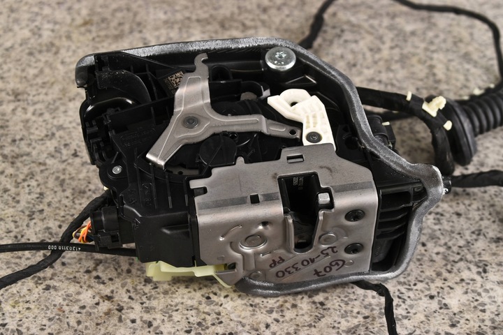 фото №16, Bmw x5 g05 x6 g06 x7 g07 f95 замок замки доводчик soft close softclose