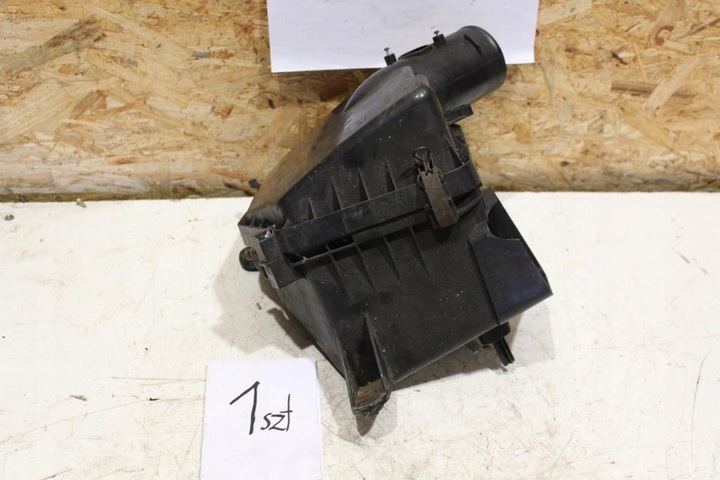 фото №7, Корпус фільтра повітря lexus is 220d 17700-26350 100140-8260