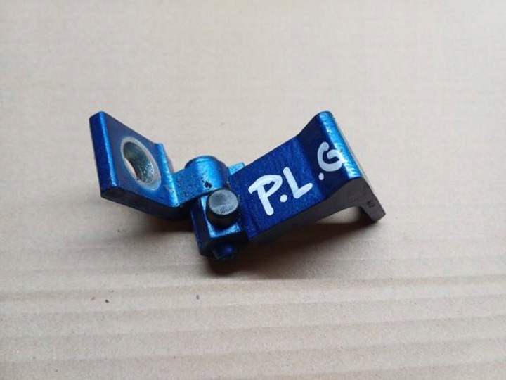 фото №1, Петля двері лівий перед верх skoda scala