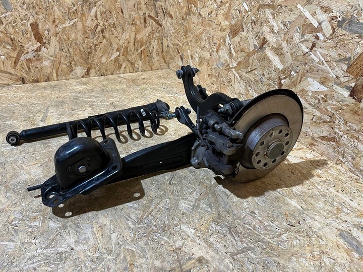 фото №12, Поворотна опора підвішування зад праві q3 83a tiguan 5qf505435g 5qf505436