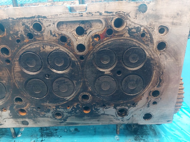 фото №11, Головка kia carnival 2.9 crdi k56ak-4