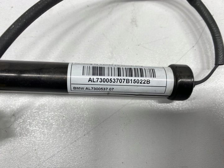 фото №12, Патрон / заряд піротехнічний капота лівий правий bmw 2 f45 f46