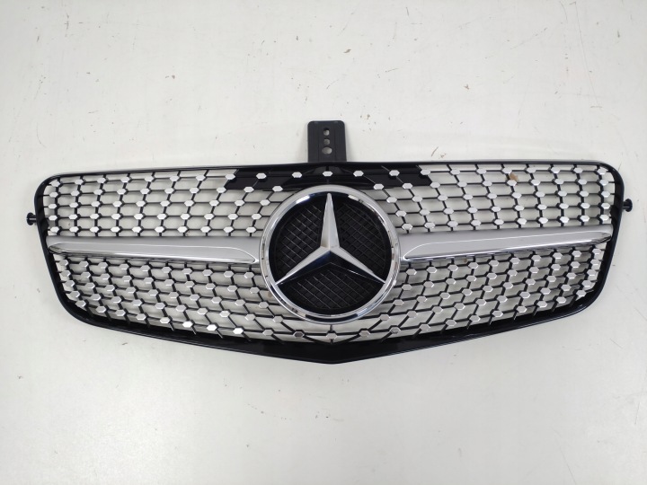 фото №10, Решётка радиатора mercedes w212 09- 13 e-klas