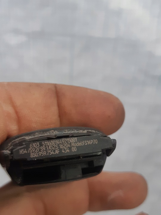 фото №5, Audi tt 8s ключ keyless smart 8s0959754af