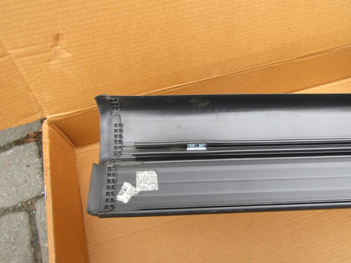 фото №14, 1 mercedes clk w208 планка пороговая накладка na порог перед чёрная левая правая