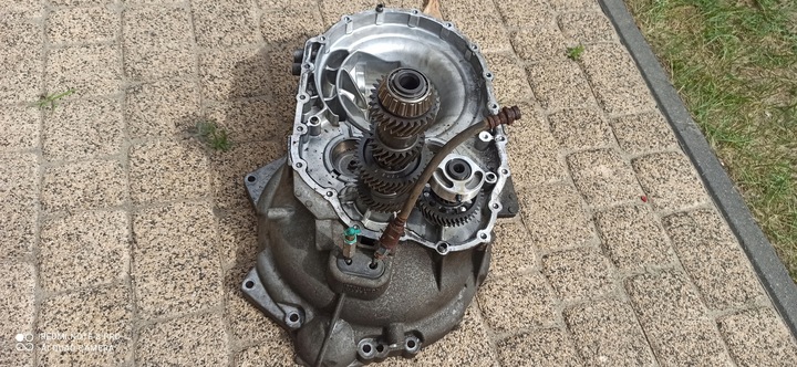 фото №8, Hyundai i40 1.7crdi коробка передач коробки передач корпус m6gf2