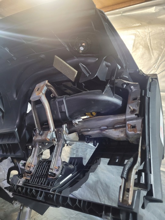 фото №15, Панель раздаточная pod навигация + подушка безопасности пассажира + бардачок peugeot 308 i 5d 09r