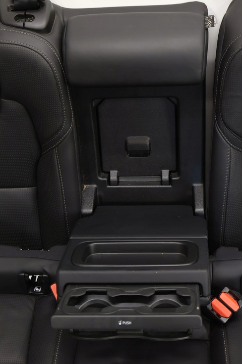 фото №11, Volvo xc60 ii диван сиденье комплект