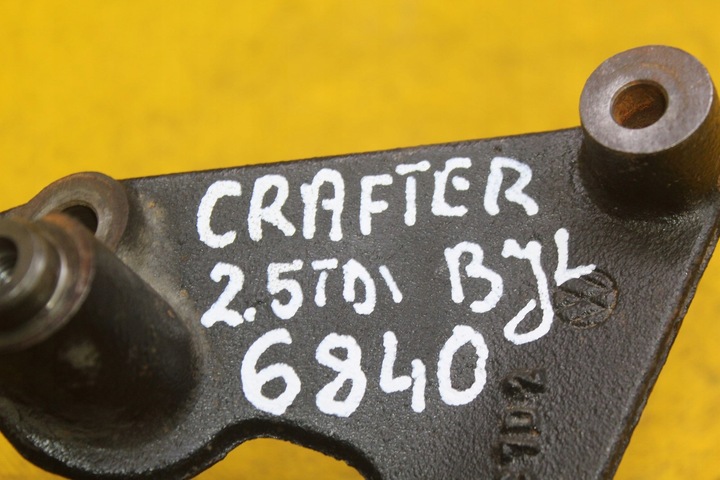 фото №9, Лапи кріплення натягувач vw crafter 2.5 tdi bjl 076145169a