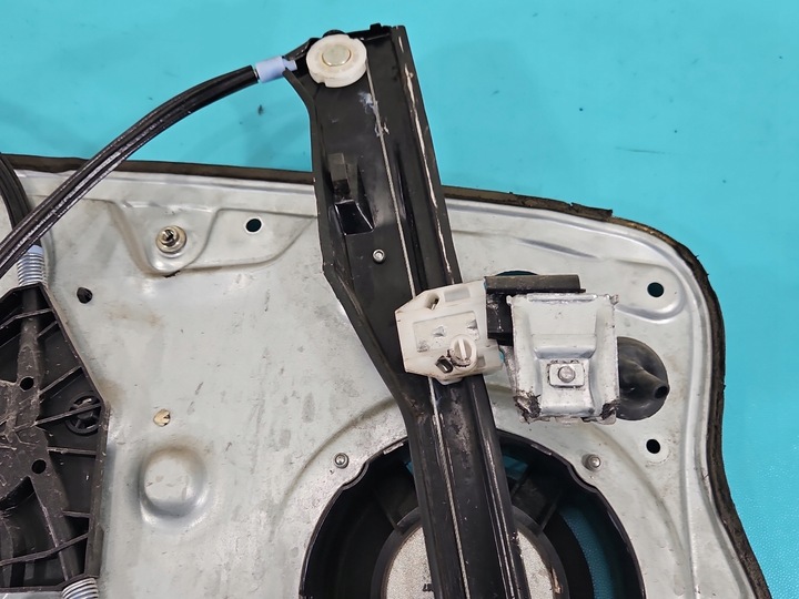 фото №7, Подъемник перед правый skoda fabia i 26 pin 6q1959802a 5d универсал