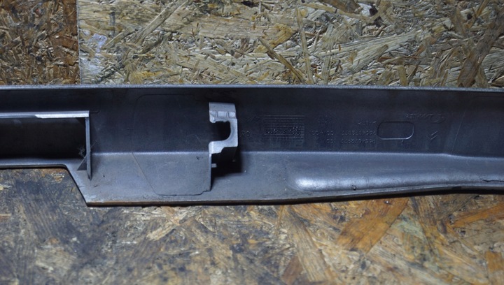 фото №14, Накладка крышки зад citroen c4 grand picasso 9654872977