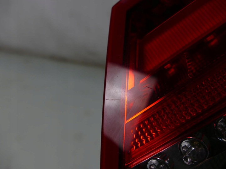 фото №16, Mercedes c-klasa w204 11-14r купе лампа праві зад права задня a2049060503