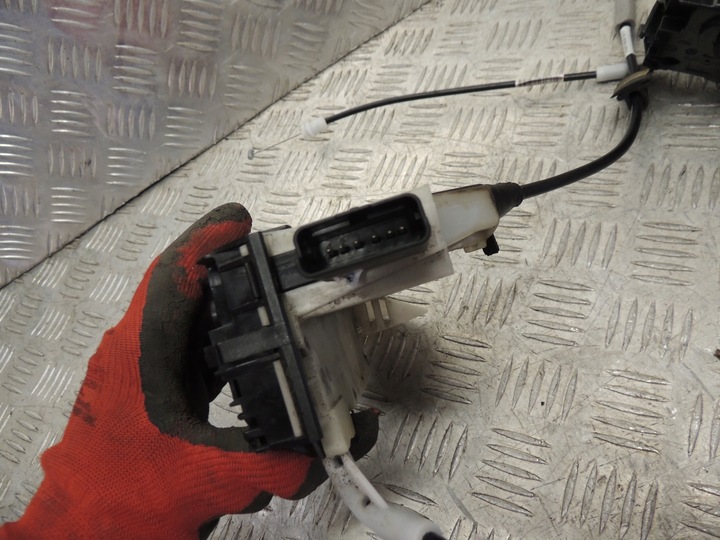 фото №6, Peugeot 2008 рестайлінг замок праві перед 9812500780