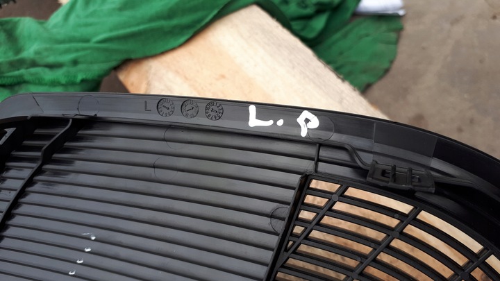 фото №8, A4 b9 8w bang olufsen маскировочная накладка дверь левая перед