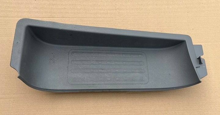 фото №1, Накладка градус порог левый перед светлый ступенька vw t5 fl t6 doka transporter