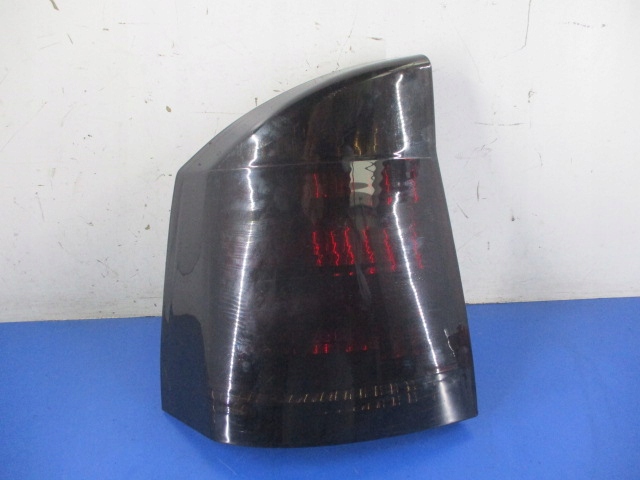 фото №1, Opel vectra c hb лампа зад левая чёрная yorka