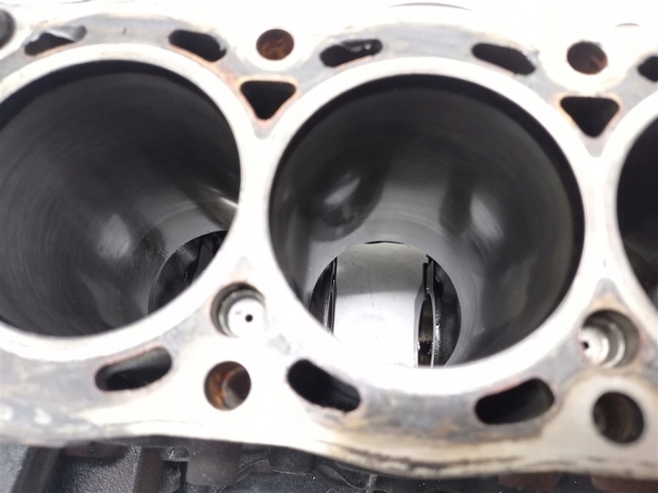 фото №7, Блок  двигуна citroen c5 x7 iii 2.0 hdi rhr 10dyvp 4033332
