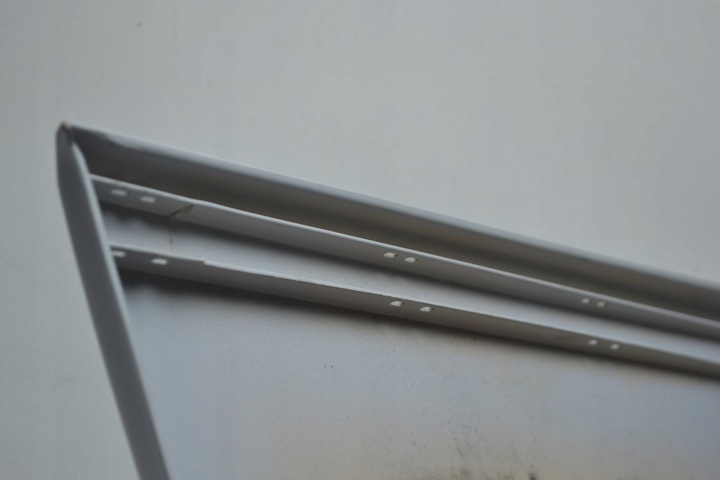 фото №7, Mercedes w201 накладка планка бампера зад ліва