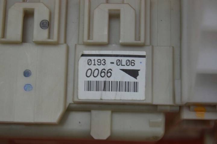фото №8, Коробка предохранителей bsi 82730-05170-c toyota avensis t27 2.0 d-4d 126 km