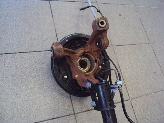 фото №6, Поворотна опора праві зад dacia duster ii 4x4 1.5d 17-