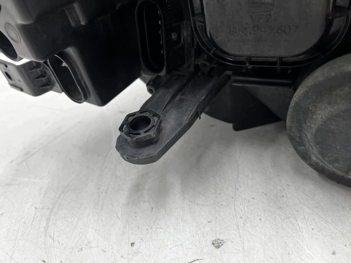 фото №12, Фара передняя seat ibiza 4 iv 6j рестайлинг 12-17r. левая передняя обычная h7 eur