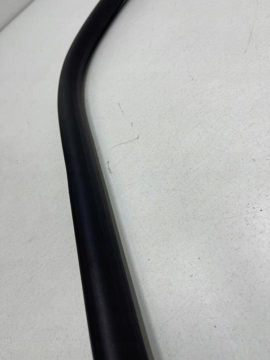 фото №6, Audi a5 8t купе прокладка дверь левый / правые перед нижняя