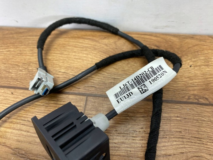 фото №7, Гнездо usb ford втулка стабилизатора iv kuga mk3 2020+