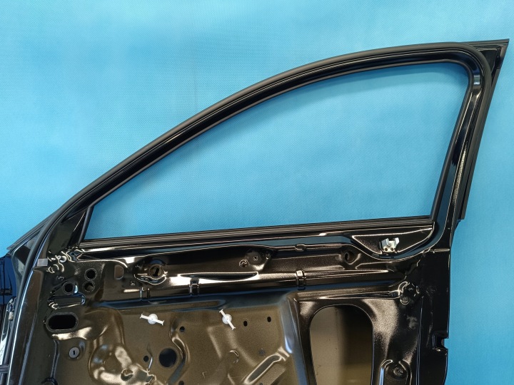 фото №9, Audi a4 b9 2024r avant 2,0 tfsi 110kw дверь правая перед ly9t