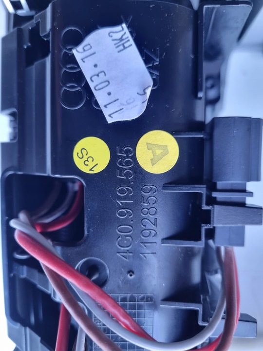 фото №5, A6 c7 рестайлінг бардачок консолі тунель гніздо прикурювач 4g0919565