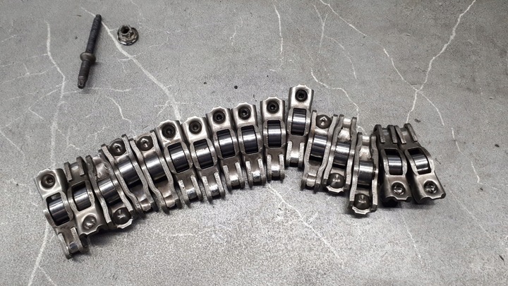 фото №11, 9655911480 головка цилиндров c4 picasso 1.6 hdi