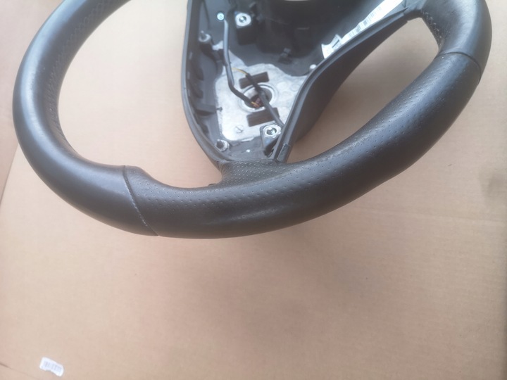 фото №6, Кермо пелюстки mercedes w207 w212 amg набір